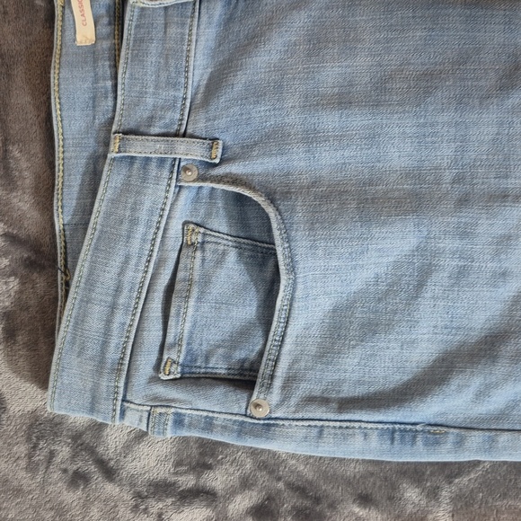 Levi's Classic Straight 33 Blue Denim Pants - Picture 6 of 6
